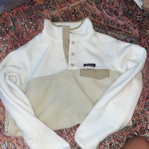 Medium Patagonia quarter button up